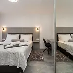 Royal 2 By Interhome