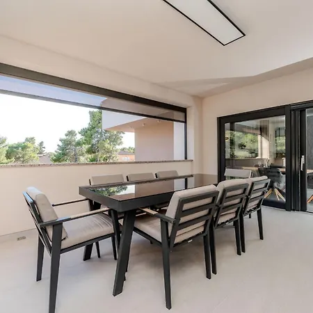 Lejlighed Royal 2 By Interhome *