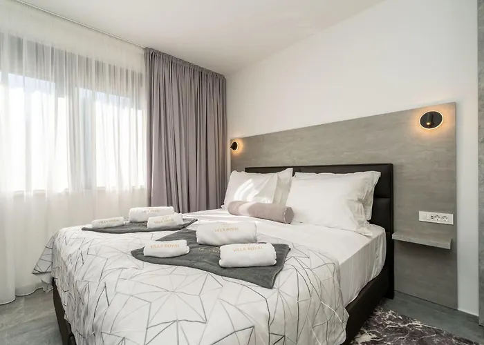Apartament Royal 2 By Interhome *